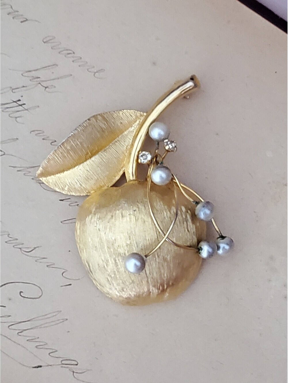 Vintage Richelieu Gold-Tone Apple Pearl Brooch